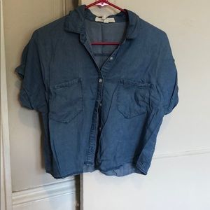 Short sleeve denim button down